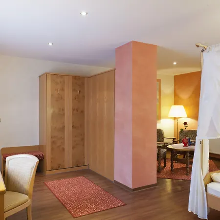 Gutshof Ziegelhuette Hotel 3*