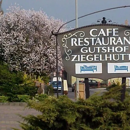 Gutshof Ziegelhuette 3*