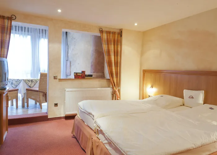 Gutshof Ziegelhuette Hotel 3*