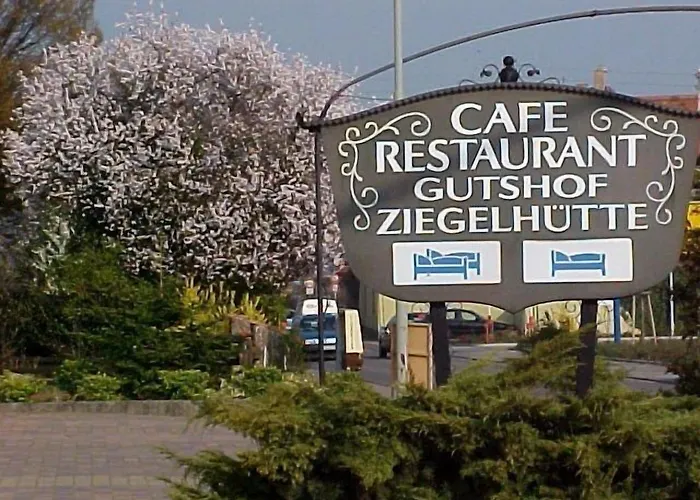 Gutshof Ziegelhuette 3*