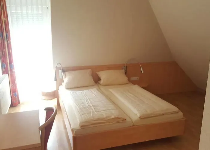 Hotel Gutshof Ziegelhuette 3*